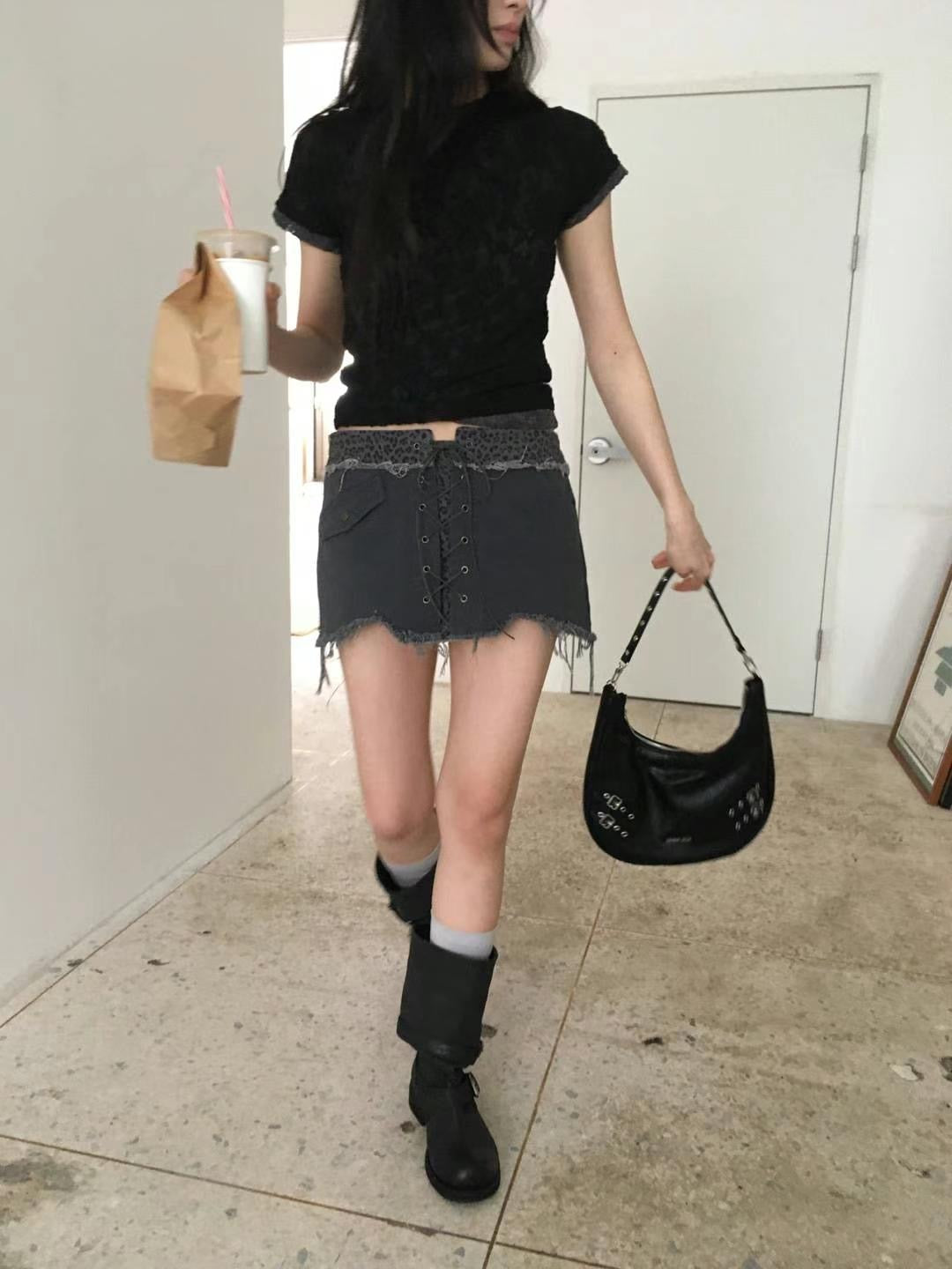 低腰豹紋牛仔拼接短裙