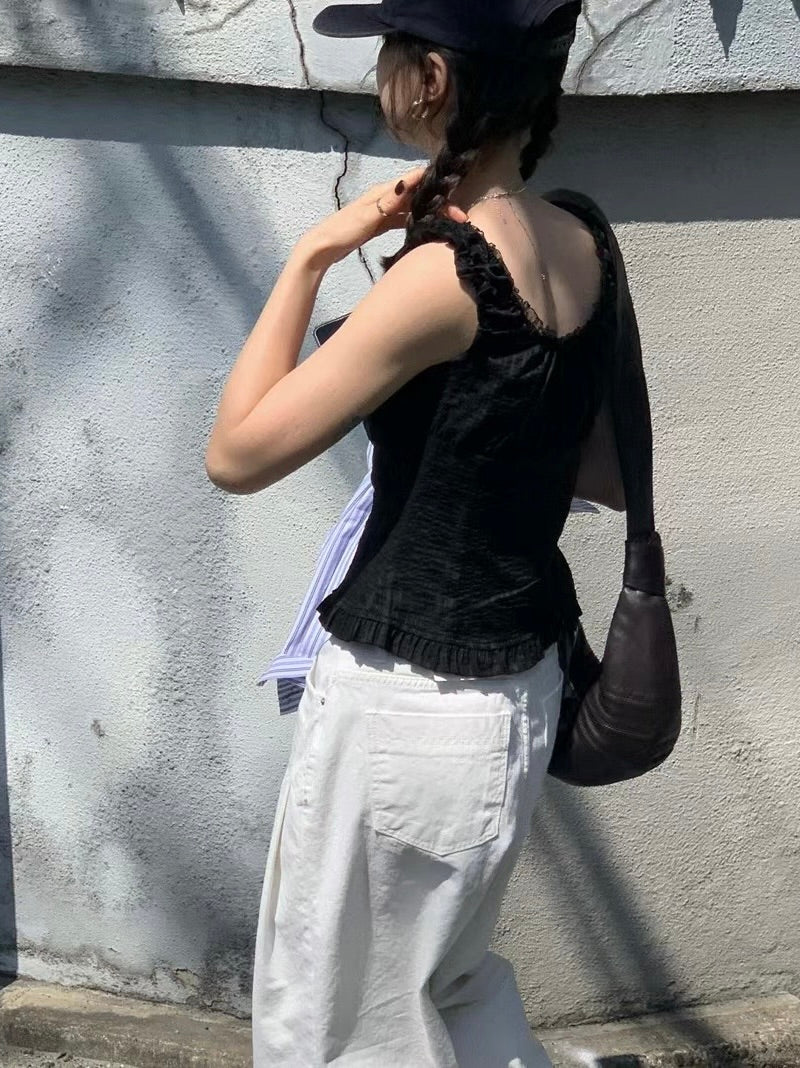 蕾絲木耳邊小收腰上衣