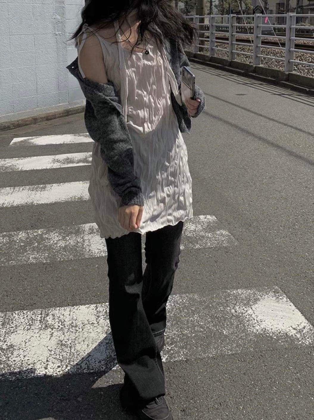 皺褶紋理連衣裙(連圍脖)