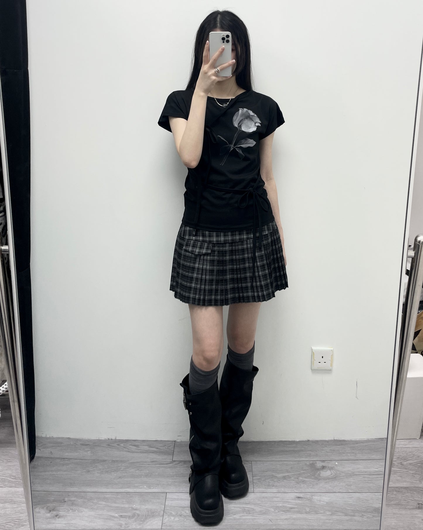 玫瑰花綁帶短袖