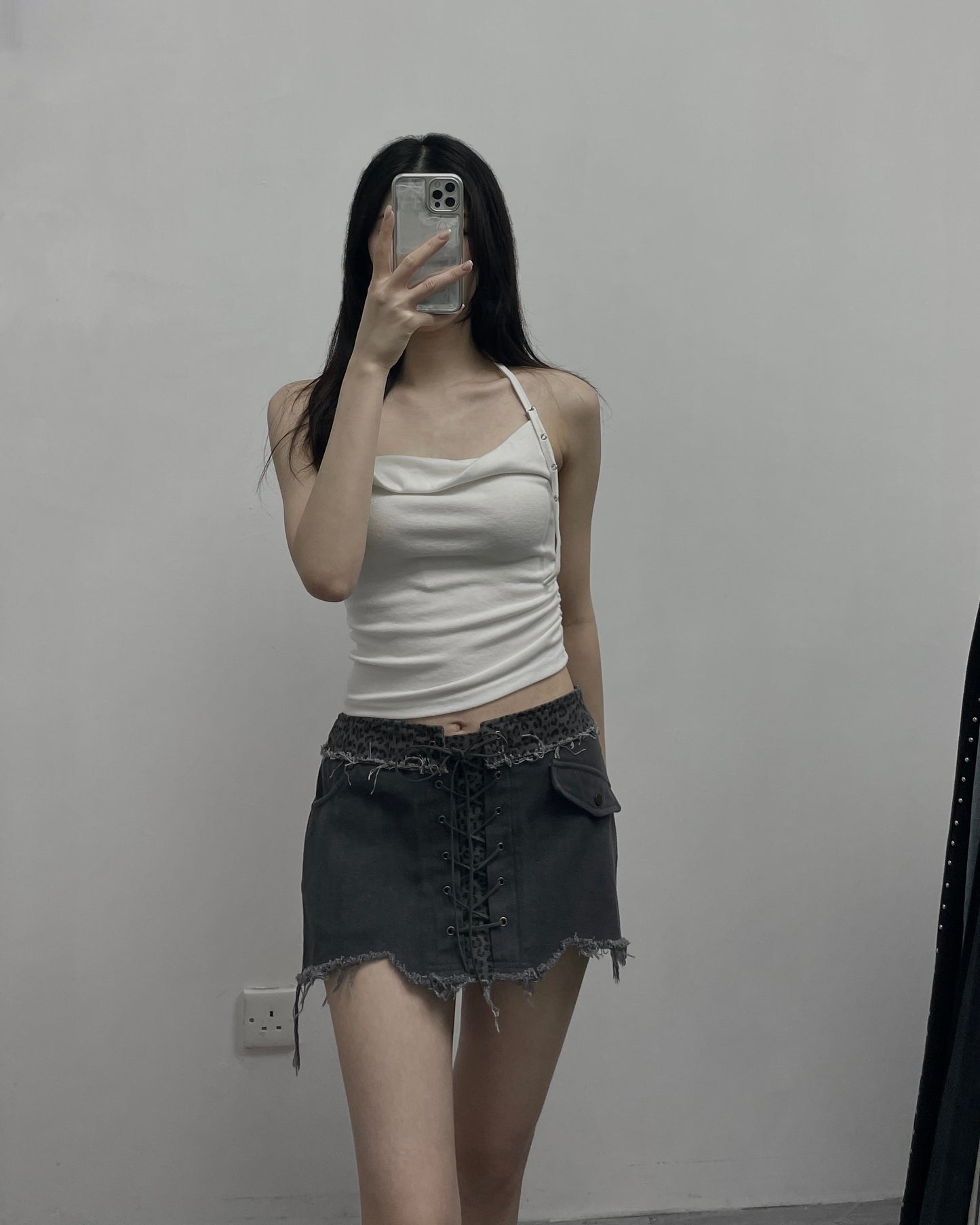 掛頸露背背心