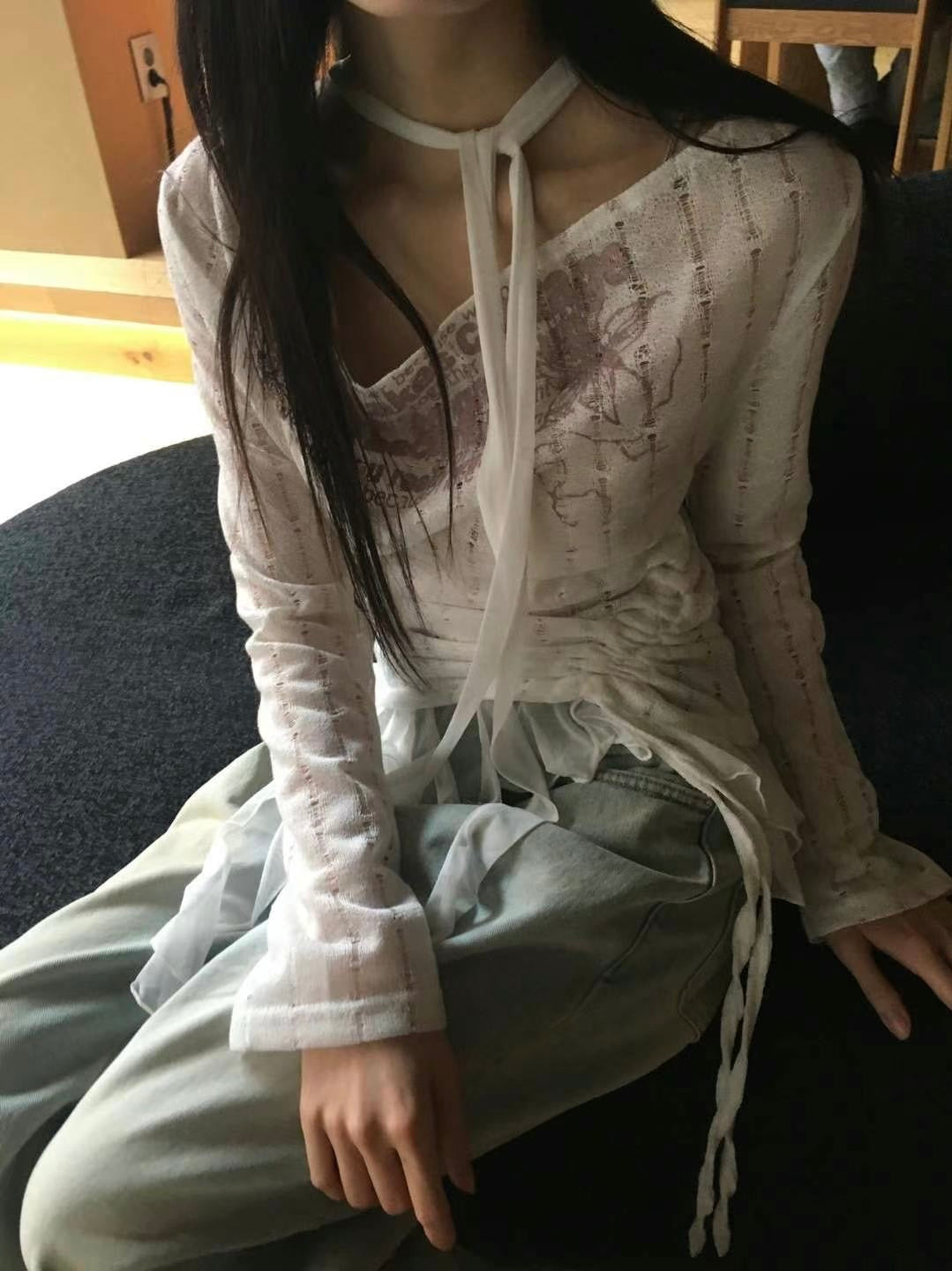 微透膚一字肩印花上衣